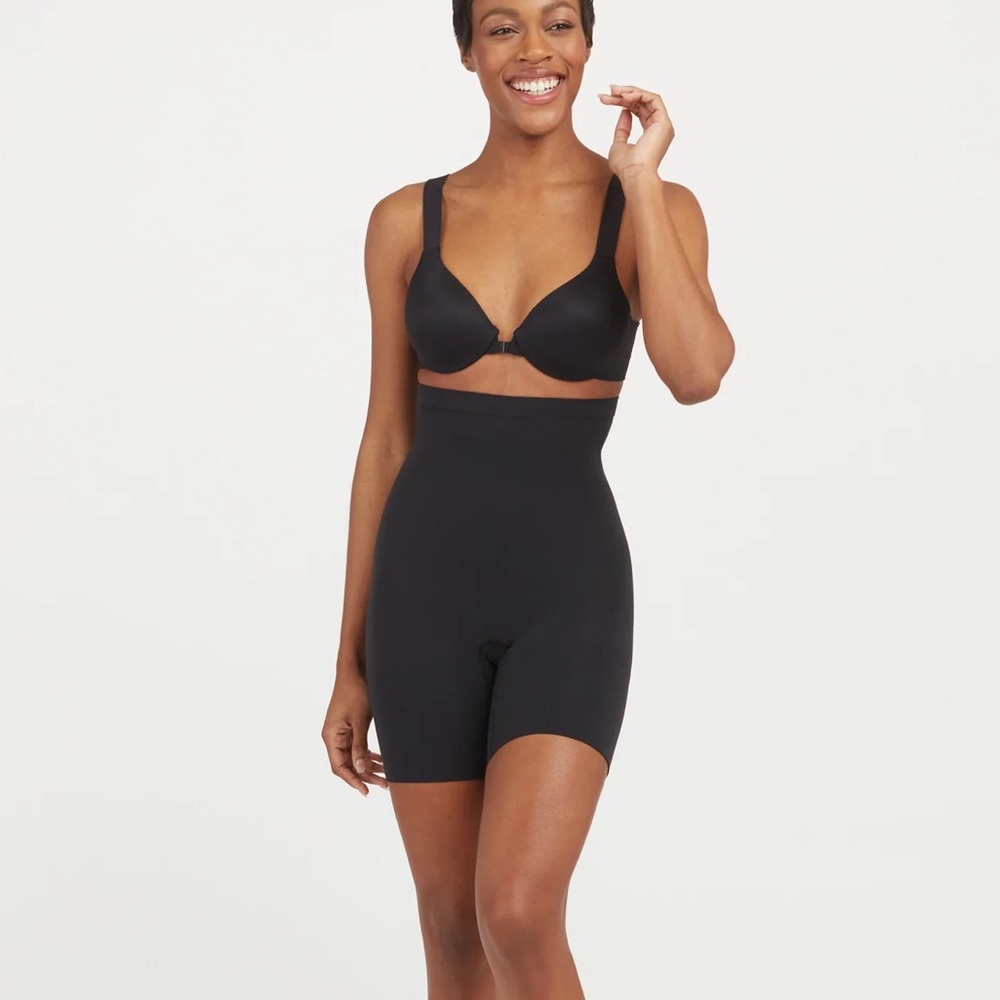 Spans Higher Power slimming shape wear shorts L